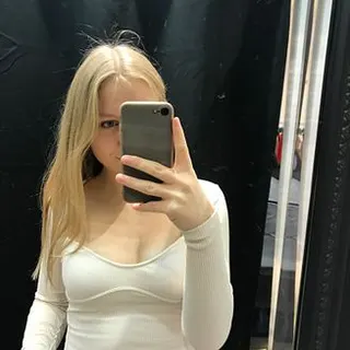 Profilbild von Zoey_Cum