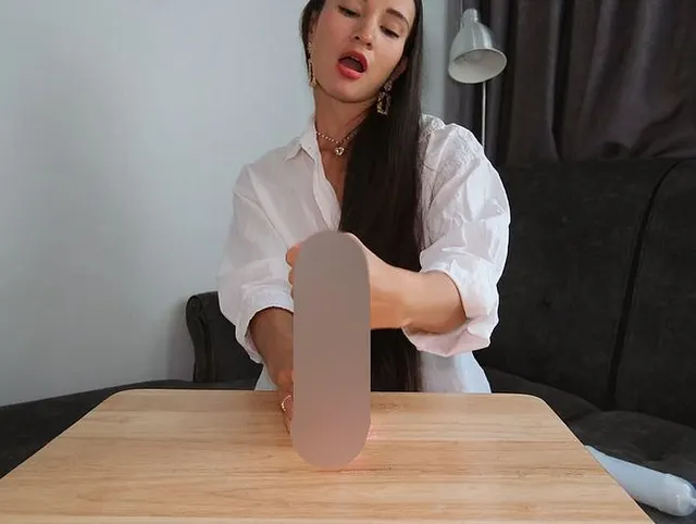 Wichsanleitung mit Dirty Talking - nasser Handjob und tiefer Blowjob
