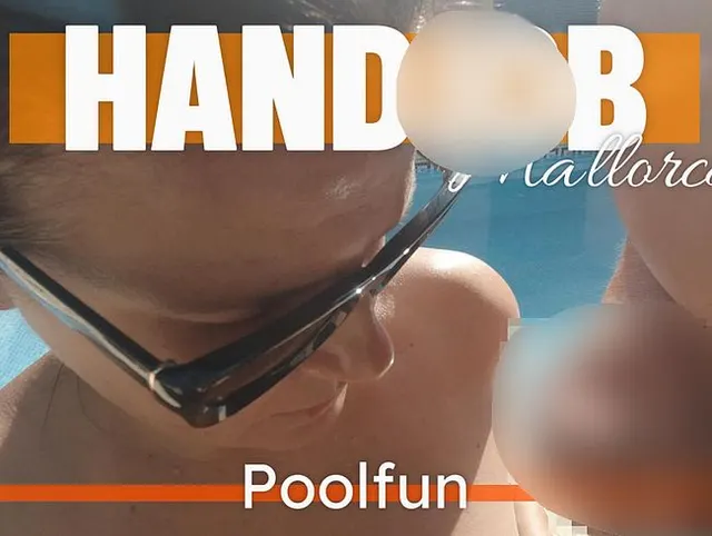 WOW - Die neue Urlaubsbekanntschaft spritzt mir am Pool auf die Titten