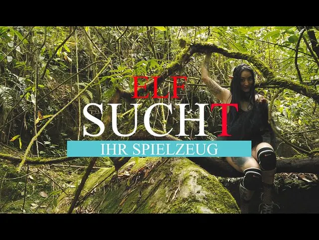 schöne Elfe im Wald