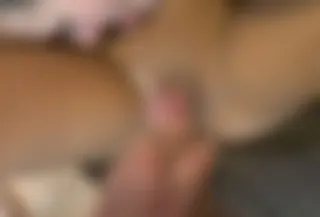SPERMA von 19-jähriger Muschi ABGELECKT