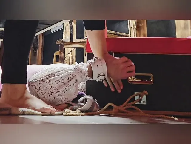 Sissyfication DELUXE - KERKER, LECKSITZ, DILDOKNEBEL, KG