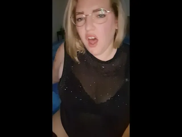 Selbstbefriedigung mit meinem Lieblingsvibrator