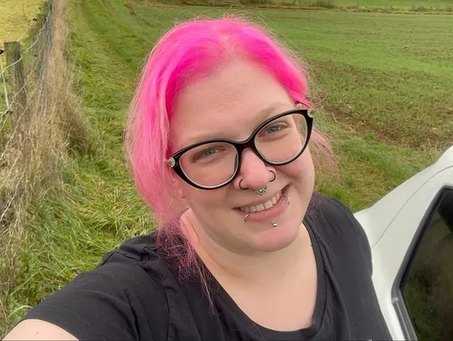Blowjob auf dem Venus Heimweg mit krassem Cumshot