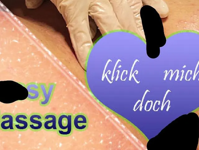 Erstmal ordentlich die Pussy durchkneten
