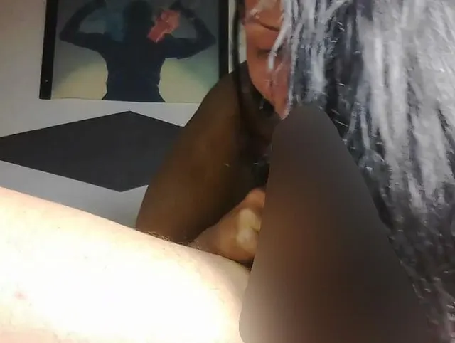 Blowjob Royal