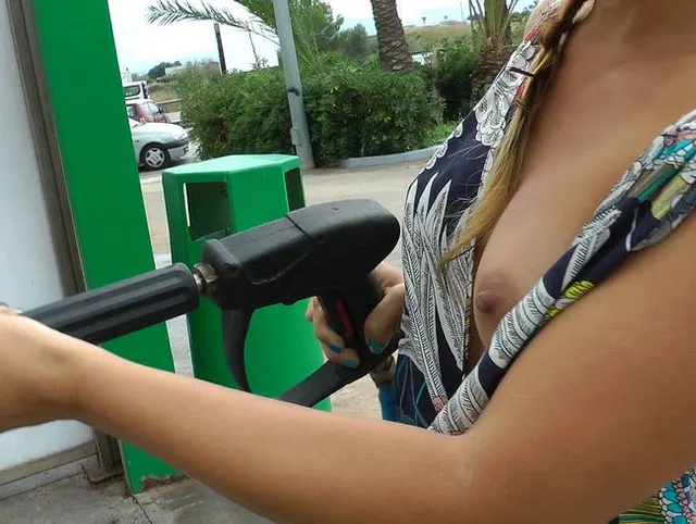 EROTICISM CAR WASH