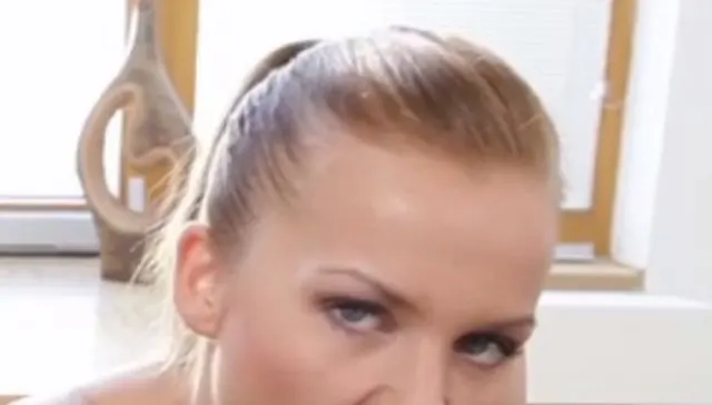Zwei Schwänze! Doppelte Ladung Sperma ins Gesicht!