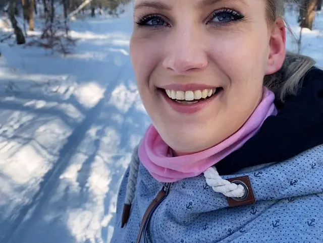 -14 Grad! Aber auch da braucht man ein heisses Würstchen!