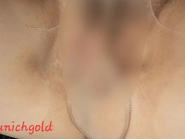 close-up Video Amateur Munichgold ich ficke meine Creamy Pussy zum Orgasmus und trage Nylons