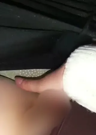 Wie kann man so sabbern?! Dauergeiles Fötzchen bespielen und den Hirnfick wortlos kicken lassen! (ohne Ton)