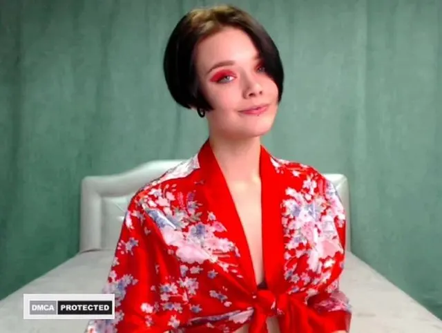 Gefällt dir mein Geisha-Outfit? :)