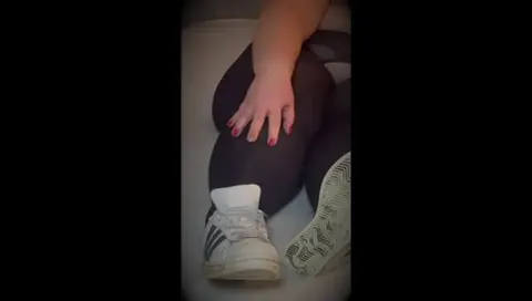 In Straßenschuhe Gefi***