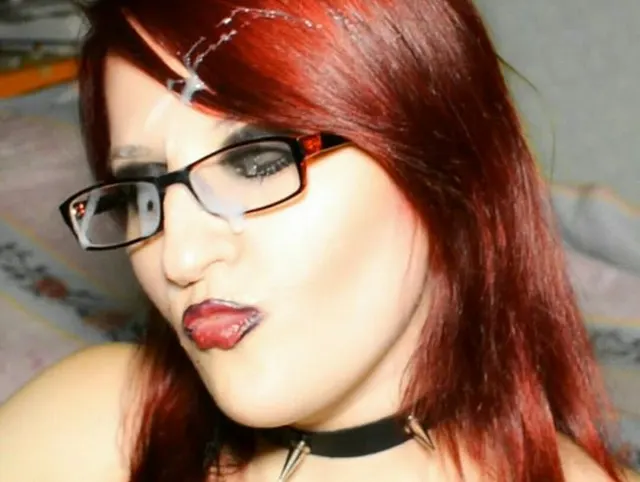 Blowjob im Schlafzimmer