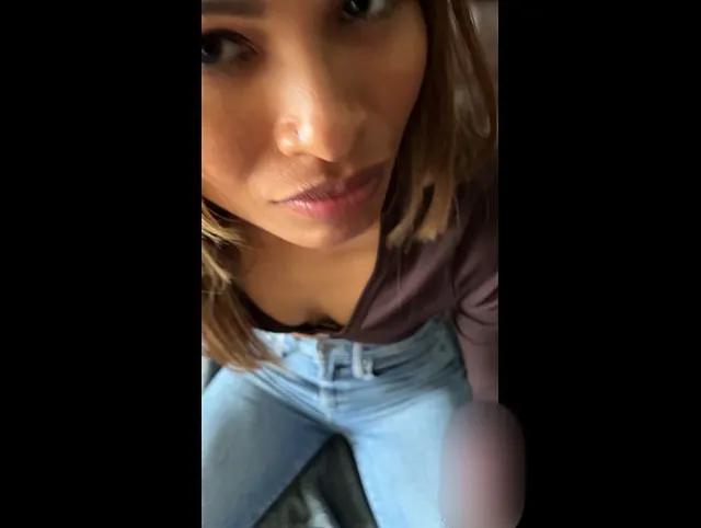 Blowjob und komme auf Ihre Füsse