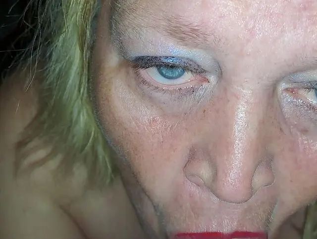 Tief in meiner Kehle wurd dein Schwanz steif