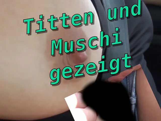 Titten und Muschi im Auto gezeigt