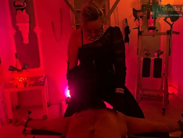 Monika Schmidt Femdom Facesitting?Smothering?Ass Worship?Verbal Humiliation