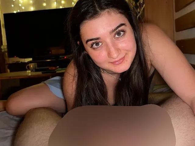 Steck ihn einfach unsteif rein! Ich will einen Creampie!!