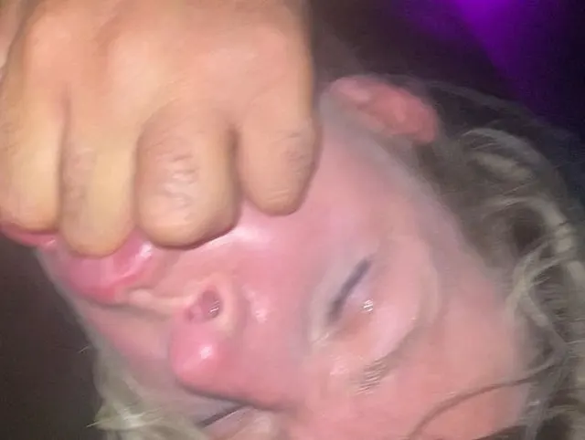 Schon wieder im Pornokino…und diesmal hab ich’s in allen Löchern gespürt…