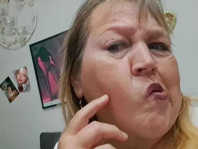 Slap Challenge - gegenseitig Ohrfeigen