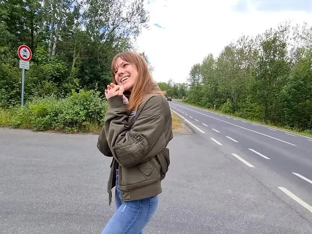 Riskanter Public Fick an A61 + Spermawalk!!