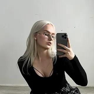 Profilbild von realela18