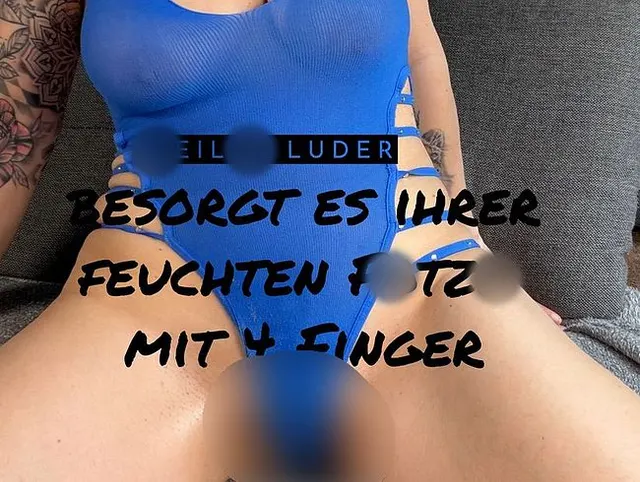 Bitch besorgt es ihrer feuchten Fotze mit 4 Finger...