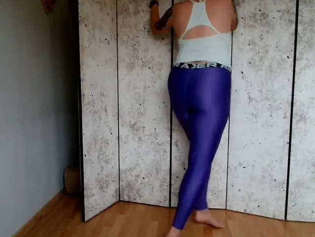 Leggggggings Fetisch Teil 1 / 2
