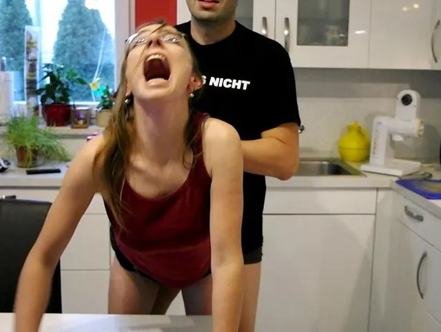 Meine Frau beim Putzen durchgenommen