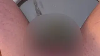 POV: Schau dir aus meiner Sicht an wie ich pisse