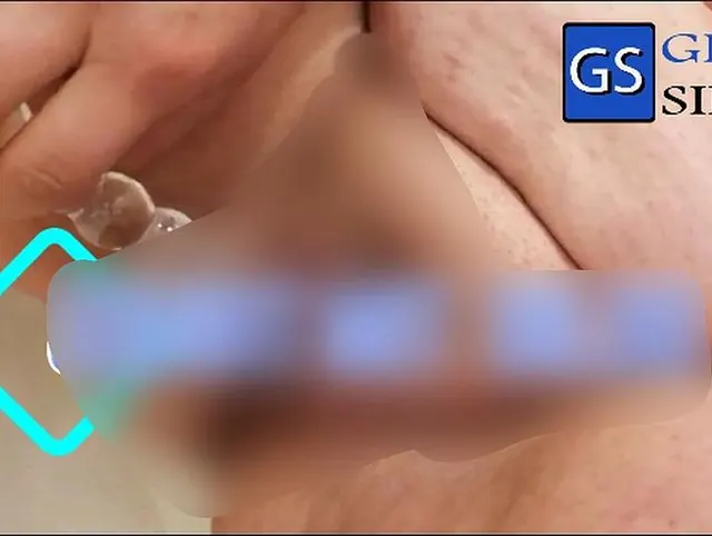 USER Geschenk bringt mich zum Squirten