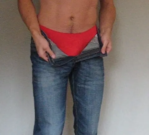 Strippen mit Tanga 1