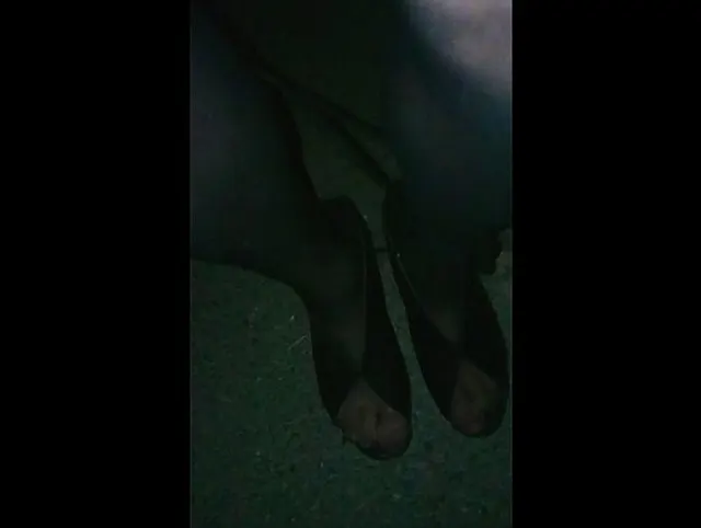 3x Walk 3x Outdoor@Night