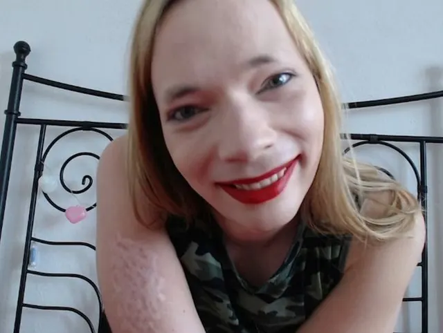Das erste Mal Brüste vor der CAM gezeigt? - mit heißer Massage
