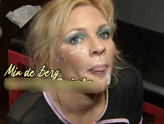 Mia de Berg Sperma Spiele