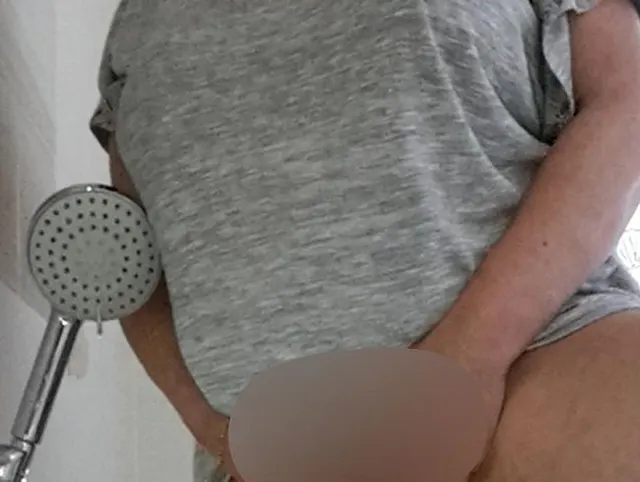 Haariges NS im Stehen