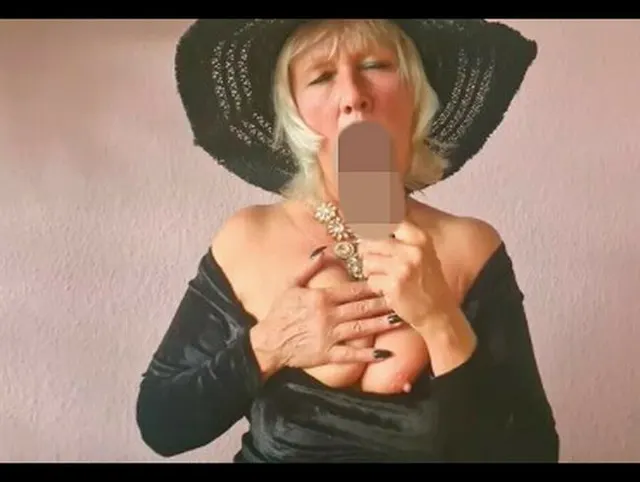 Lady in black Teil 1