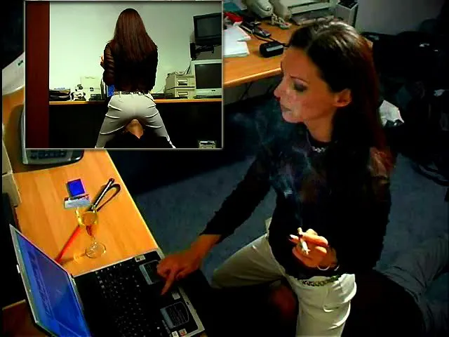 Xenia - Private Facesitting Abenteuer mit Atemreduktion - Teil 3