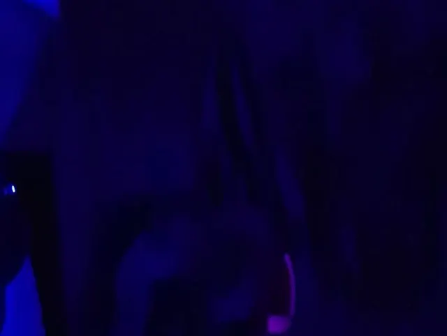 Selbstbefriedigung im schwarzlicht