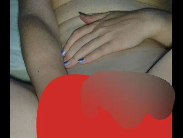 Nach Creampie mit 2 Dildos gleichzeitig die Muschi Gefickt