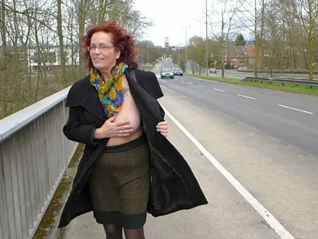 2017-03-27 ich zeige mich auf der Straße