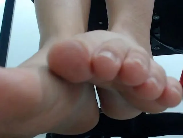 Jugando mis mis pies