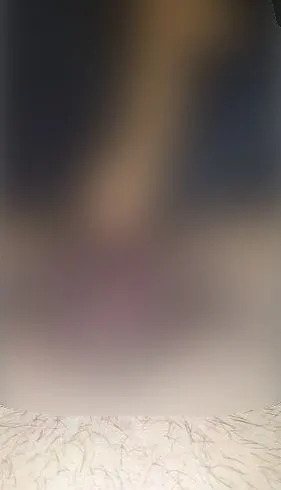 Geiler Orgasmus mit meinem Dildo - er muss schön tief rein
