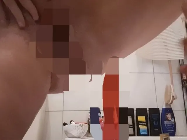 Auf meinem lieblingsdildo geritten