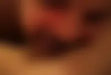 eattin, fuckin, bustin a nut in dat hairy pussy