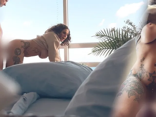 Geiler Morgensex im Paradies