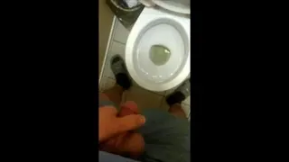 pissen 213