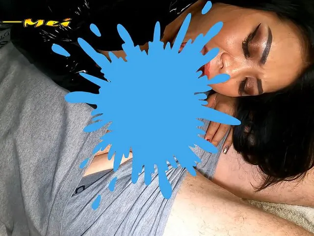 Sue_Mei - Blasen Wichsen und Sperma auf der Massagebank Im Latexanzug
