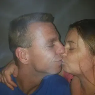 Profilbild von DirtyCoupleHome6